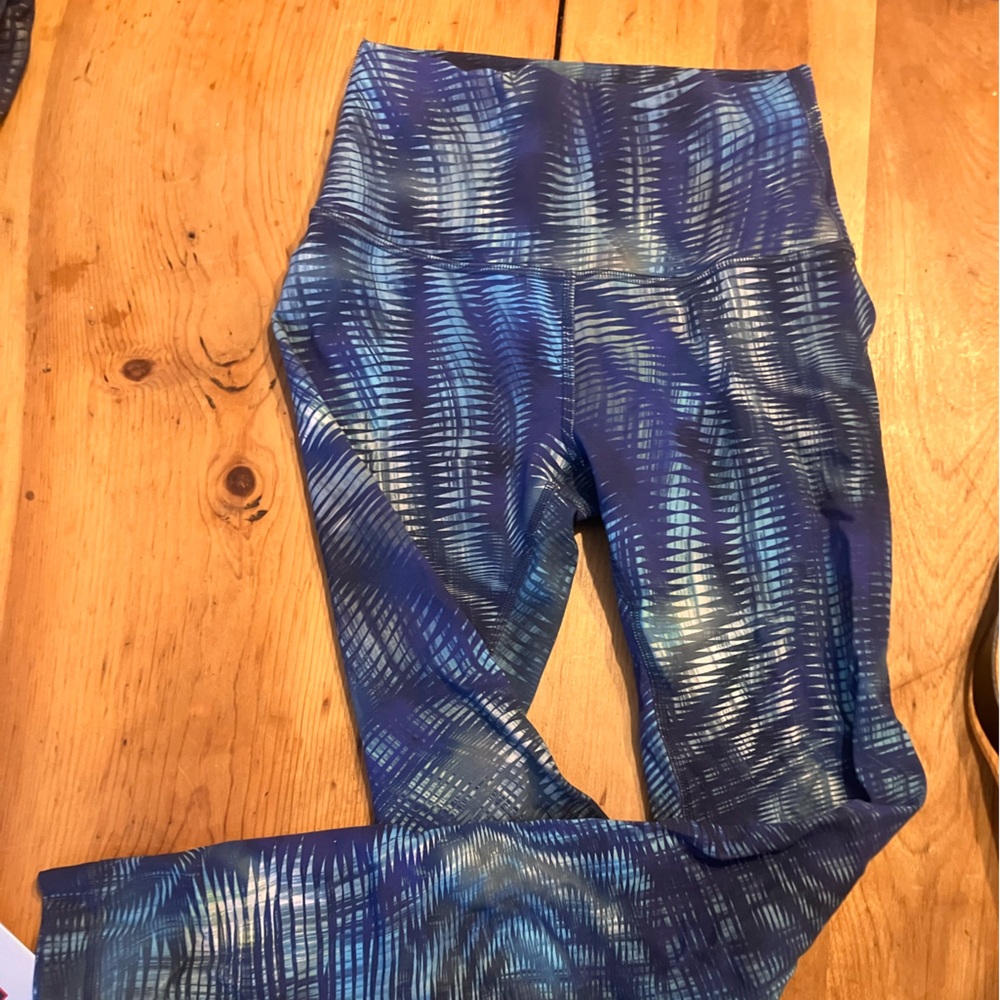 Lululemon Athletica Blue Abstract Leggings